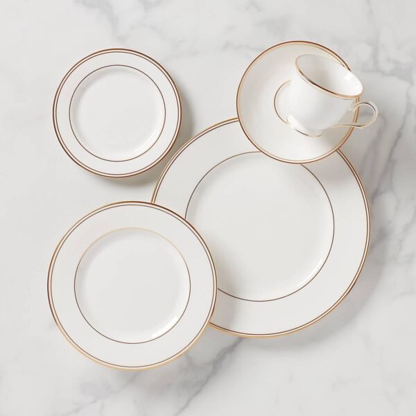 Federal Gold 5-Piece Place Setting